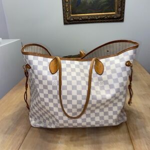 Louis Vuitton Never-full Large White and Gray Checkered Tote